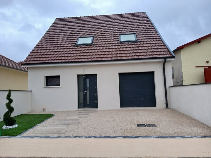 Aménagement paysager, dallage et pavage d'une cour